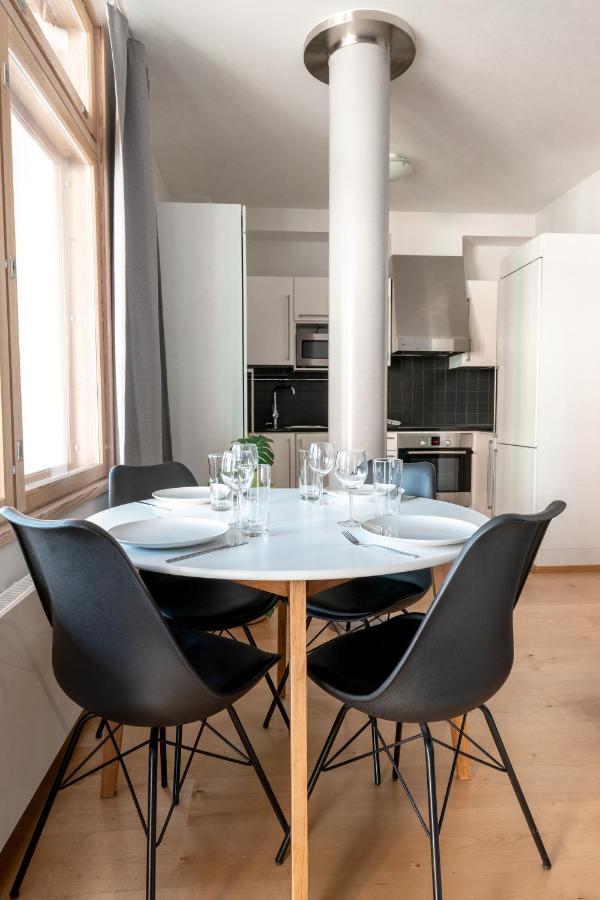 2Ndhomes Stylish 1Br Home With Balcony And Sauna In Kamppi Center Helsinki Dış mekan fotoğraf
