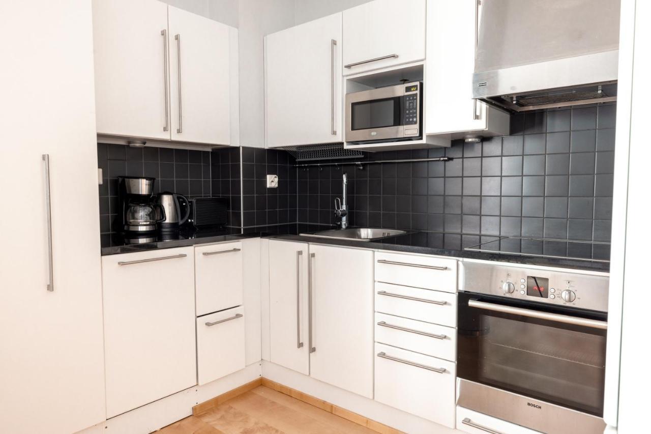 2Ndhomes Stylish 1Br Home With Balcony And Sauna In Kamppi Center Helsinki Dış mekan fotoğraf